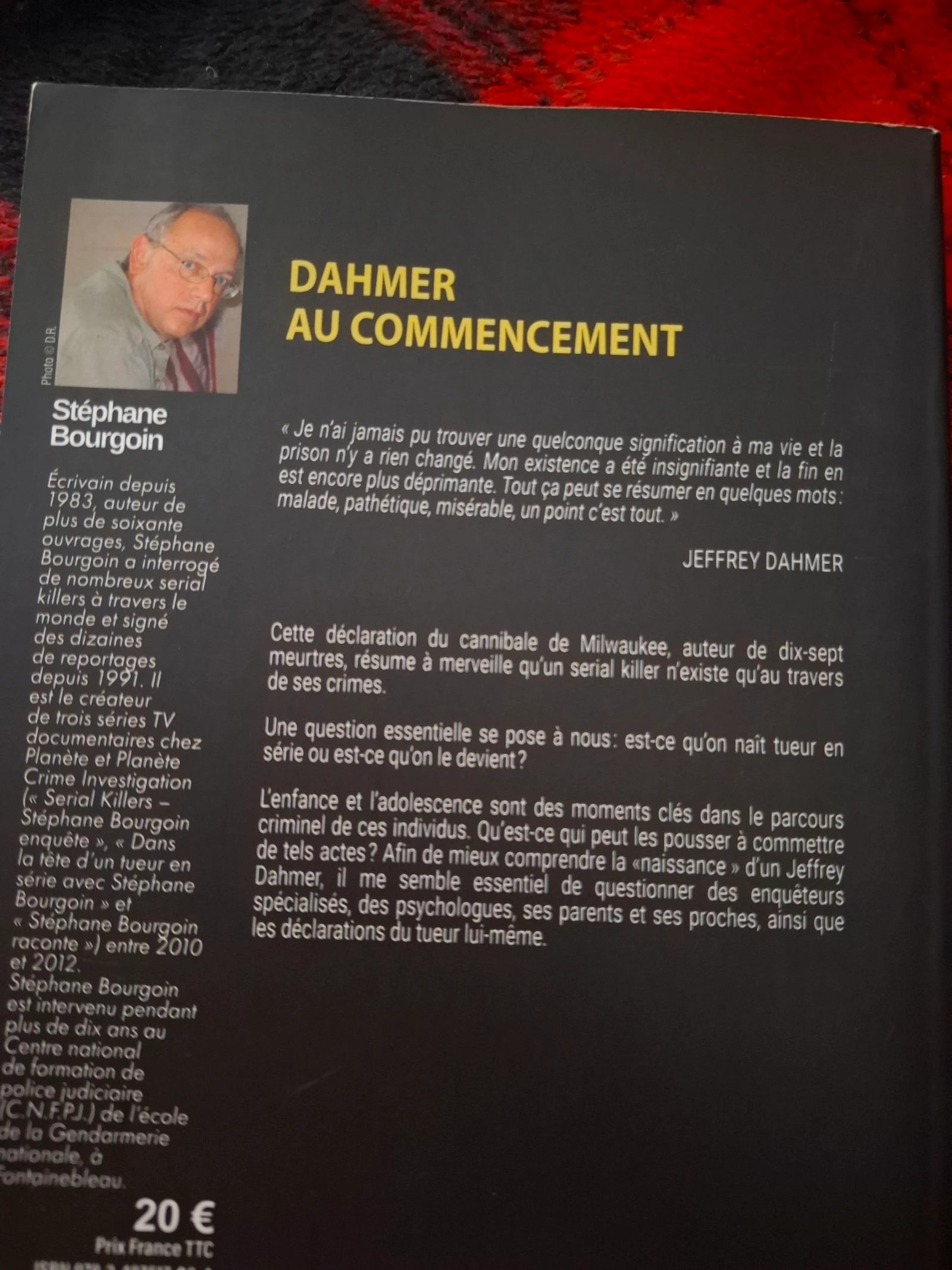 Jeffrey Dahmer al comienzo capítulo 2 – photo 2
